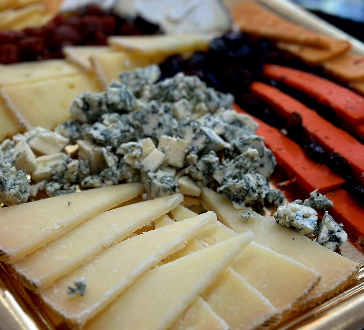Charcutería con productos caseros de alta calidad en Cádiz
